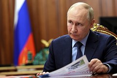Путин пообещал наладить обратную связь с семьями погибших в СВО бойцов